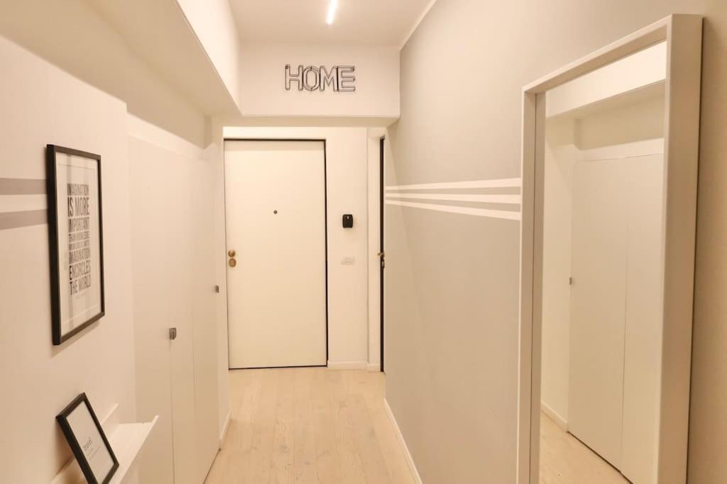 Mini Attic In Center Corso Buenosaires * Milano